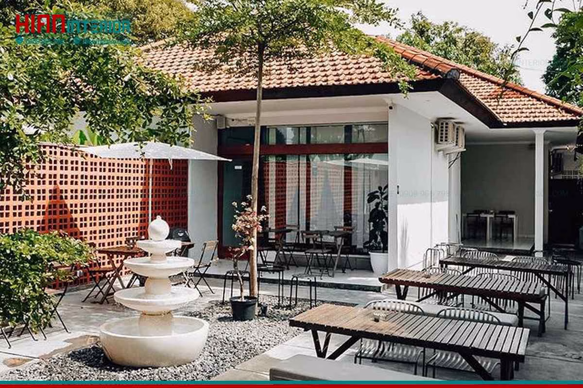 Nội Thất Cafe Sân Vườn Hiện Đại