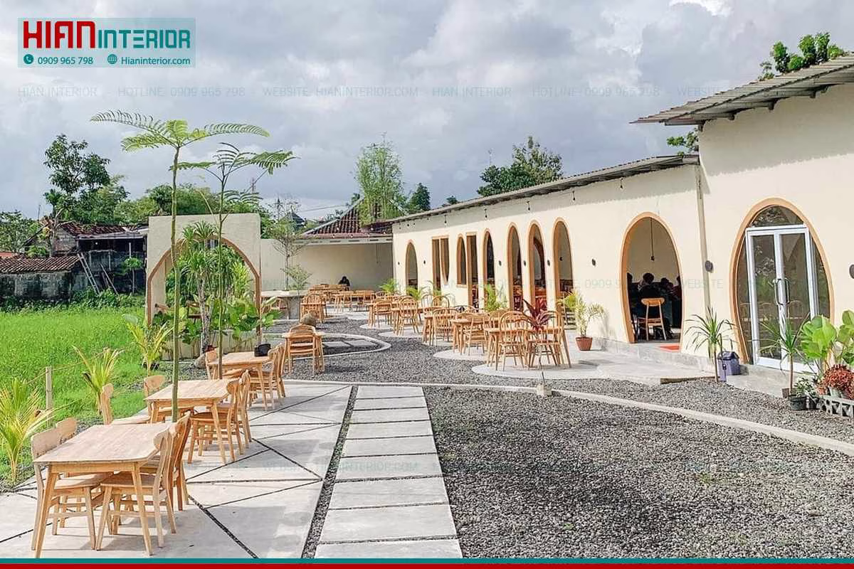 Nội Thất Cafe Sân Vườn Phong Cách Vintage