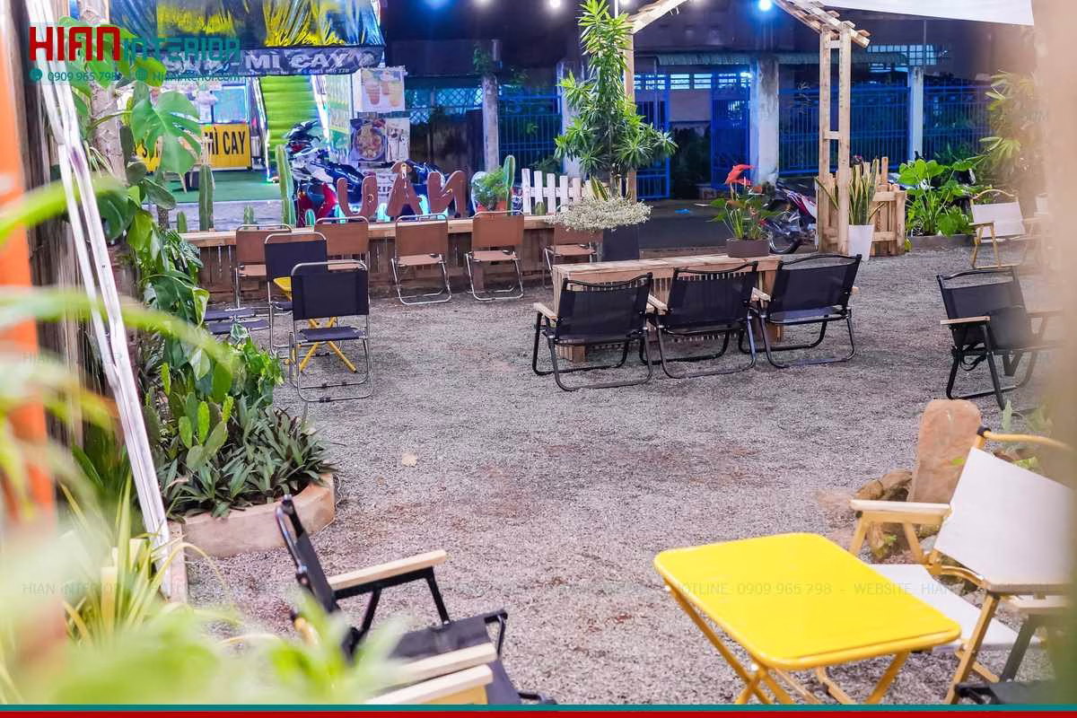 Thiết Kế Cafe Sân Vườn Phong Cách Tối Giản